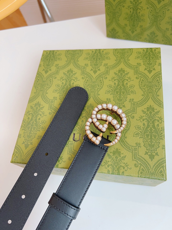 スーパーコピーグッチベルト内部構造